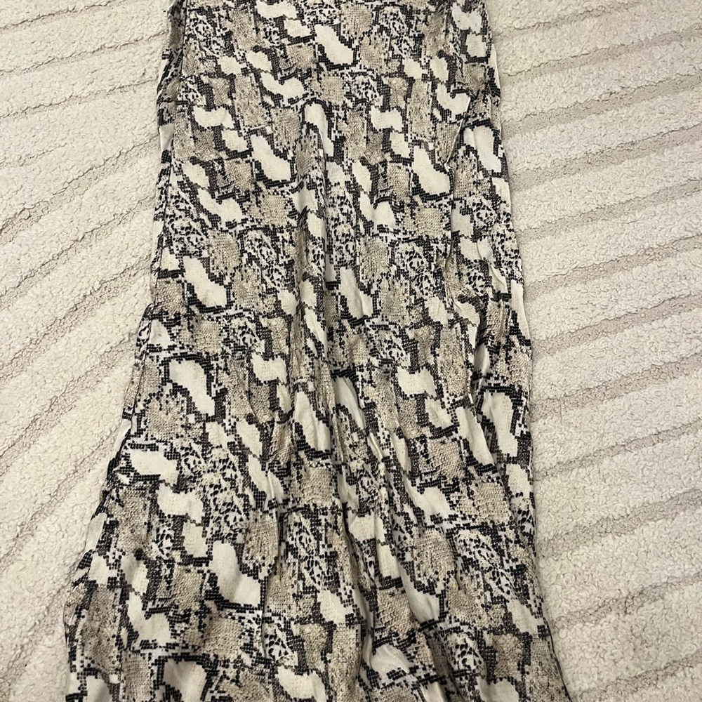 H&M Black and White Snakeskin Skirt